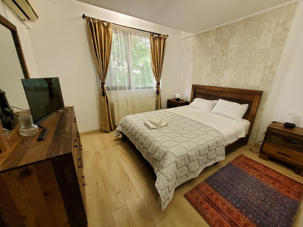 Morii Lake Special Apartment Bucharest Exterior photo